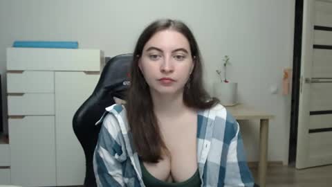 Alice online show from June 18, 2026, 5:39 pm