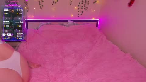 Snapshot of alice___miss chatting on December 21, 2024, 8:10 pm Alice Miss online show from December 21, 2024, 8:10 pm