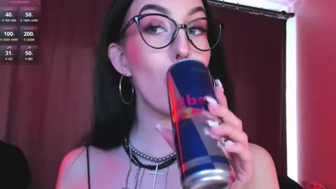 Miss Alice online show from March 5, 2025, 11:28 am