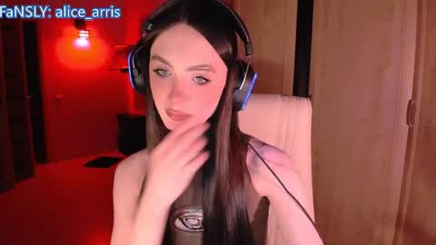 Alice Aris online show from April 29, 2026, 6:47 pm