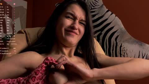 Snapshot of alice__grace_ chatting on January 30, 2025, 1:33 am your Alice online show from January 30, 2025, 1:33 am