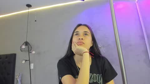 Alice Susan online show from March 3, 2026, 9:42 pm