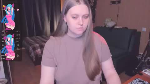 Snapshot of alice_dreamgirl_ chatting on October 4, 2025, 9:07 am Alice 3 online show from October 4, 2025, 9:07 am