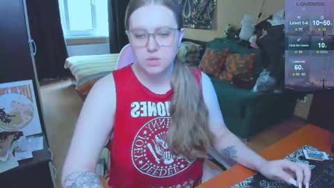 Snapshot of alice_dreamgirl_ chatting on June 6, 2026, 9:14 am Alice 3 online show from June 6, 2026, 9:14 am