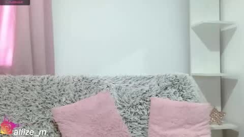 Snapshot of alice_dussan_ chatting on October 14, 2025, 7:03 pm alice online show from October 14, 2025, 7:03 pm