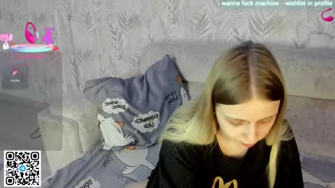 alice_halle online show from March 29, 2026, 2:39 pm