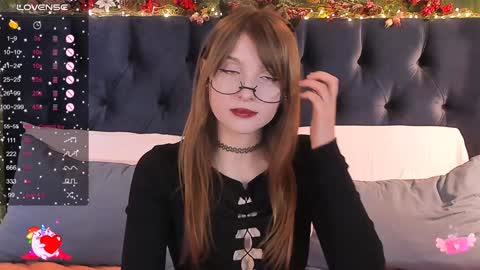 Snapshot of alice_langley chatting on February 4, 2025, 11:38 am Alice 3 online show from February 4, 2025, 11:38 am