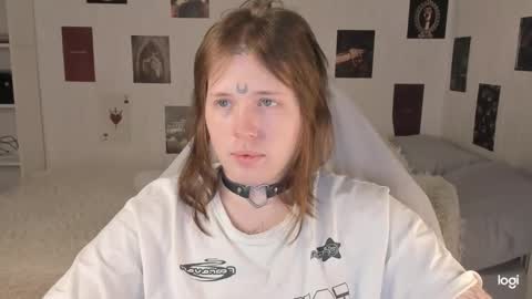 Snapshot of alice_moonshard chatting on February 7, 2026, 10:08 am Alice online show from February 7, 2026, 10:08 am