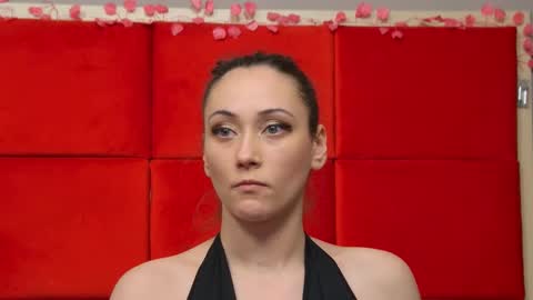 AliceMunro online show from February 26, 2025, 8:11 pm