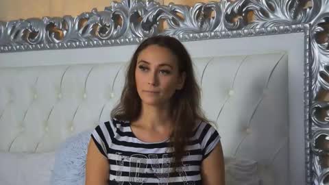 AliceMunro online show from September 16, 2025, 3:24 pm