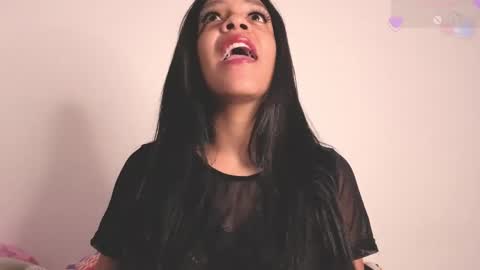 alice_parkerx online show from April 30, 2026, 10:43 am