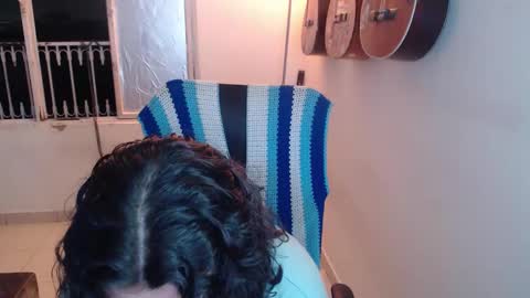 Snapshot of alice_psilocybe_sabina420 chatting on October 23, 2025, 5:07 am Alicia Aldara online show from October 23, 2025, 5:07 am