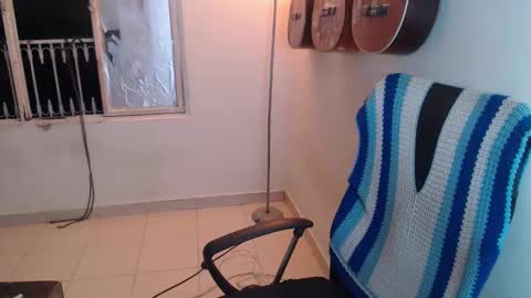 Snapshot of alice_psilocybe_sabina420 chatting on November 15, 2025, 5:38 am Alicia Aldara online show from November 15, 2025, 5:38 am