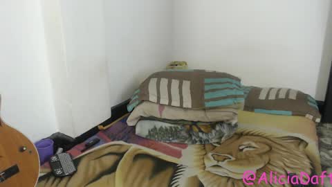 Snapshot of alice_psilocybe_sabina420 chatting on May 28, 2026, 12:52 am Alicia Aldara online show from May 28, 2026, 12:52 am