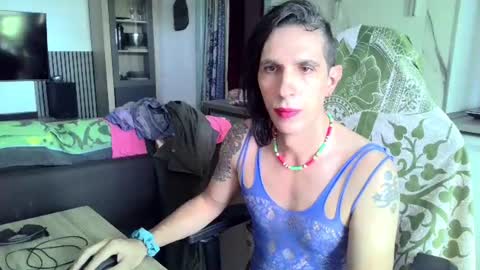 Snapshot of alice_sissyx chatting on June 15, 2026, 10:39 am Alici Sissy online show from June 15, 2026, 10:39 am