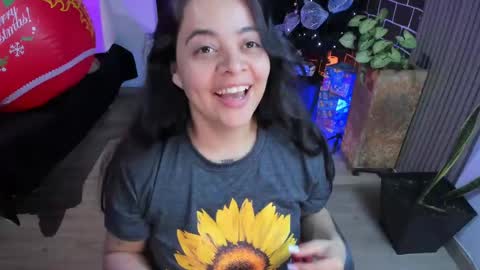 Snapshot of alice_star7 chatting on December 1, 2024, 4:29 pm Alice online show from December 1, 2024, 4:29 pm