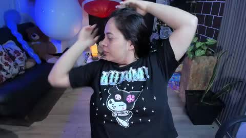 Snapshot of alice_star7 chatting on December 17, 2024, 1:05 pm Alice online show from December 17, 2024, 1:05 pm