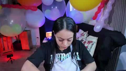 Snapshot of alice_star7 chatting on January 14, 2025, 2:22 pm Alice online show from January 14, 2025, 2:22 pm