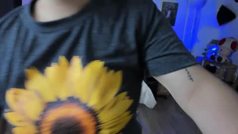 Snapshot of alice_star7 chatting on March 12, 2025, 11:22 pm Alice online show from March 12, 2025, 11:22 pm