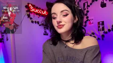 alice_succubus online show from October 18, 2025, 7:25 pm