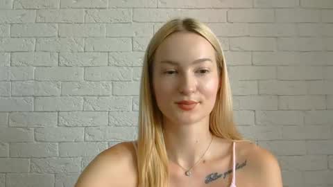 Snapshot of alice_sweet_01 chatting on July 15, 2026, 10:53 am Alice online show from July 15, 2026, 10:53 am