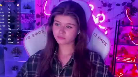 Alice online show from July 8, 2026, 7:29 pm