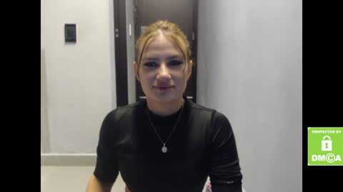 Snapshot of alice_trinity chatting on January 15, 2025, 4:43 pm Alice online show from January 15, 2025, 4:43 pm