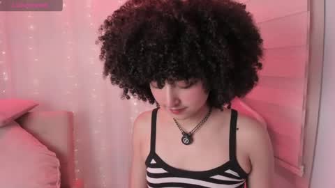 Snapshot of alice_wiinter chatting on April 14, 2026, 6:14 pm Alice online show from April 14, 2026, 6:14 pm
