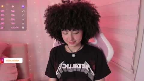 Snapshot of alice_wiinter chatting on April 16, 2026, 6:30 pm Alice online show from April 16, 2026, 6:30 pm