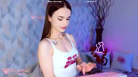 Snapshot of alicebate chatting on November 19, 2025, 9:26 pm Alice online show from November 19, 2025, 9:26 pm