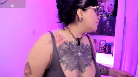 Snapshot of alicebrinck chatting on September 24, 2025, 2:48 am Alice Brinck online show from September 24, 2025, 2:48 am