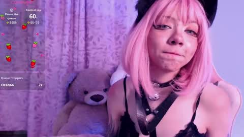 Snapshot of alicedang3r chatting on September 13, 2025, 12:54 am Alice online show from September 13, 2025, 12:54 am