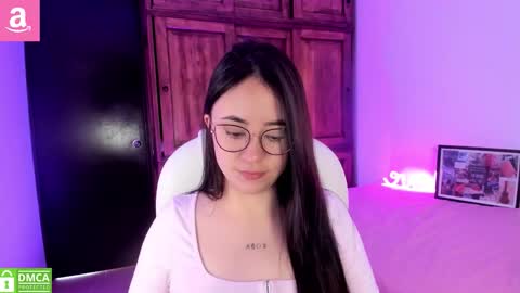 Snapshot of alicee_2 chatting on January 18, 2026, 4:33 pm Aliceee .. 97YP9VWGZHrefnav wishlist lists 1 online show from January 18, 2026, 4:33 pm