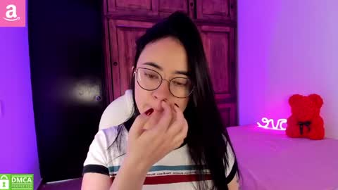 Aliceee  ..   97YP9VWGZHrefnav wishlist lists 1 online show from May 8, 2026, 1:27 pm
