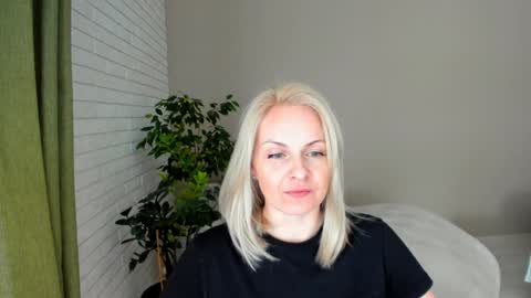 Alicee online show from February 7, 2025, 12:39 pm