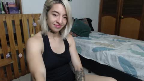 Snapshot of alicee_logan_ chatting on May 9, 2026, 1:00 am alicee_logan_ online show from May 9, 2026, 1:00 am