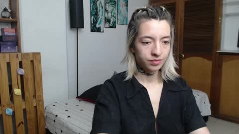 Snapshot of alicee_logan_ chatting on May 27, 2026, 2:52 am alicee_logan_ online show from May 27, 2026, 2:52 am