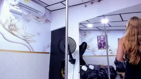 alicee online show from May 9, 2026, 7:19 pm