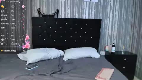 Snapshot of alicee_moonn chatting on November 25, 2025, 9:04 pm alicee_moonn online show from November 25, 2025, 9:04 pm