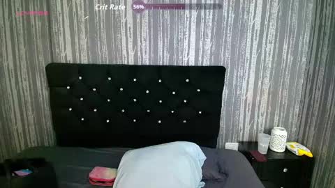 alicee_moonn online show from April 30, 2026, 8:57 pm