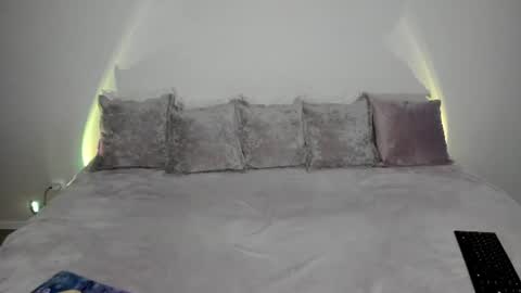 Alice online show from June 25, 2026, 5:12 am