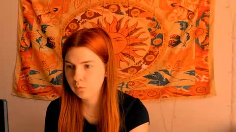 Snapshot of aliceinredsquare_ chatting on June 17, 2026, 5:10 am Alice online show from June 17, 2026, 5:10 am