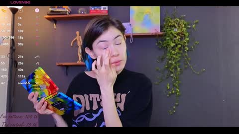 Alice  vacation  online show from February 1, 2025, 8:58 pm