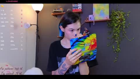 Alice  vacation  online show from February 4, 2025, 3:11 am