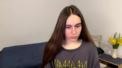 alicekollt online show from May 1, 2026, 12:26 am