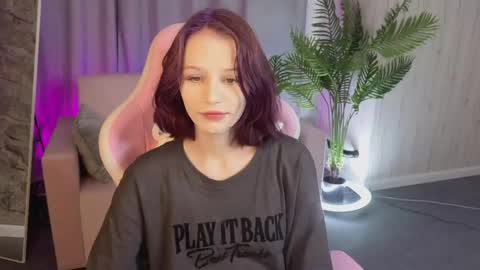 Snapshot of alicekruze chatting on May 31, 2026, 1:36 am alicekruze online show from May 31, 2026, 1:36 am