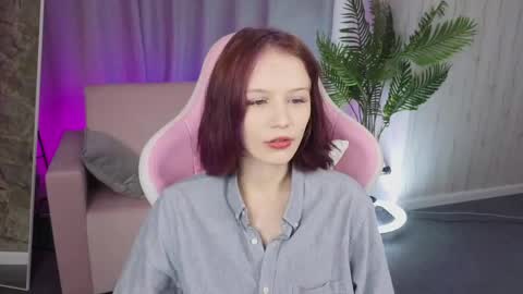 Snapshot of alicekruze chatting on June 1, 2026, 1:18 am alicekruze online show from June 1, 2026, 1:18 am
