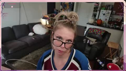 Snapshot of aliceliddell710 chatting on November 12, 2025, 6:52 pm Alice Liddell online show from November 12, 2025, 6:52 pm