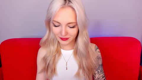 alicemonro online show from October 3, 2025, 9:28 am