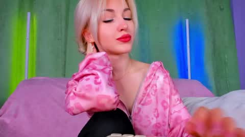 alicemonro online show from May 14, 2026, 1:23 am